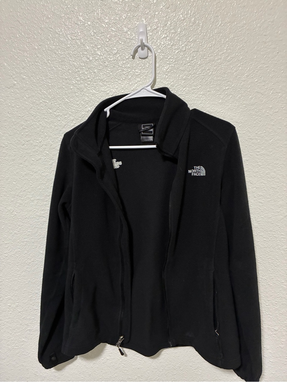 The north face black fleece